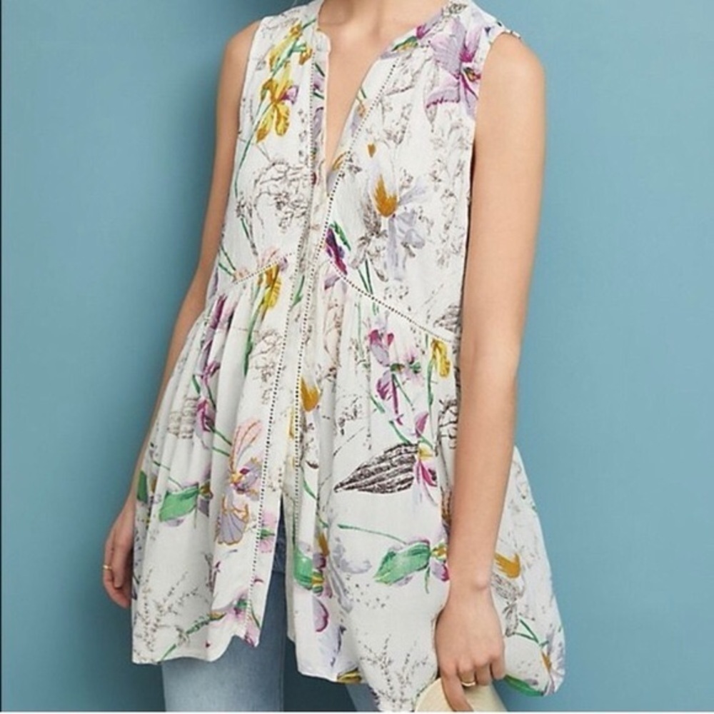 Anthropologie Nia Floral Sleeveless Top - White button up Small